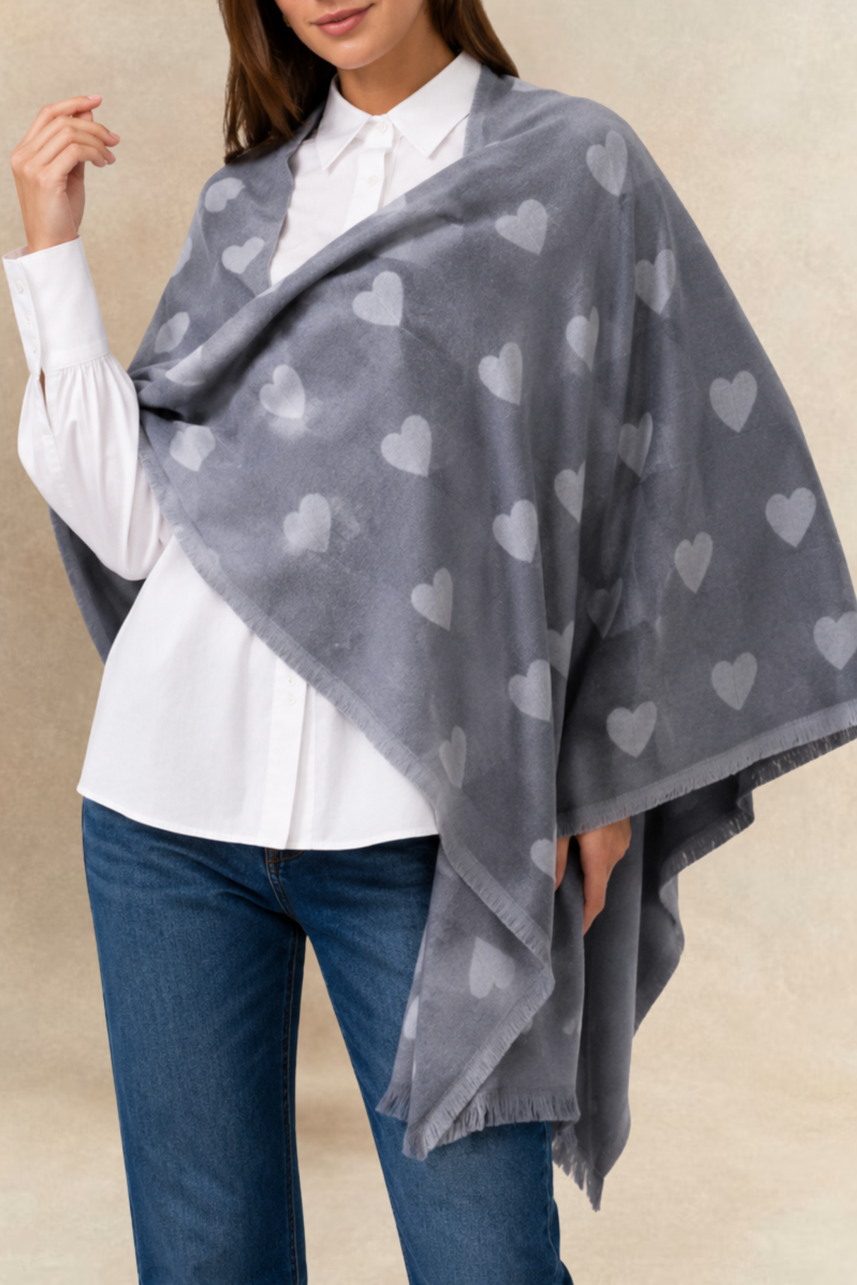 Foulard Motif Coeurs Franges