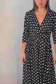 Robe midi portefeuille extensible à pois Evelyn