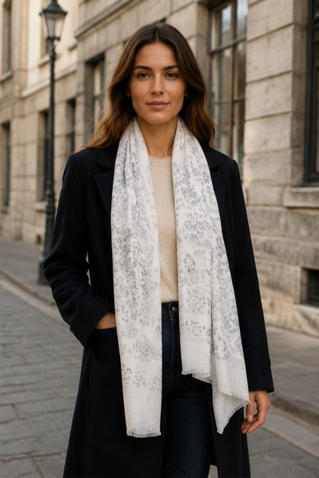 White Animal-Print Long Scarf worn in Old Montréal