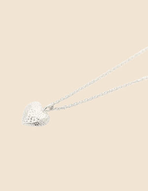 Necklace Textured Heart Pendant - Onze Montreal