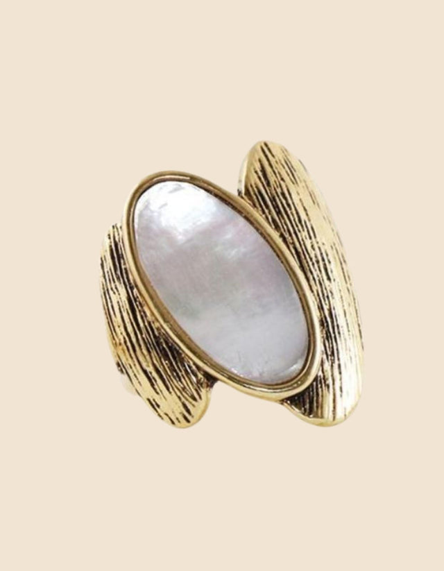 Ring Antique Oval White Shell Inlay - Onze Montreal